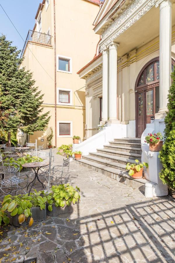 One Love Terrace Apartment Bucarest Esterno foto