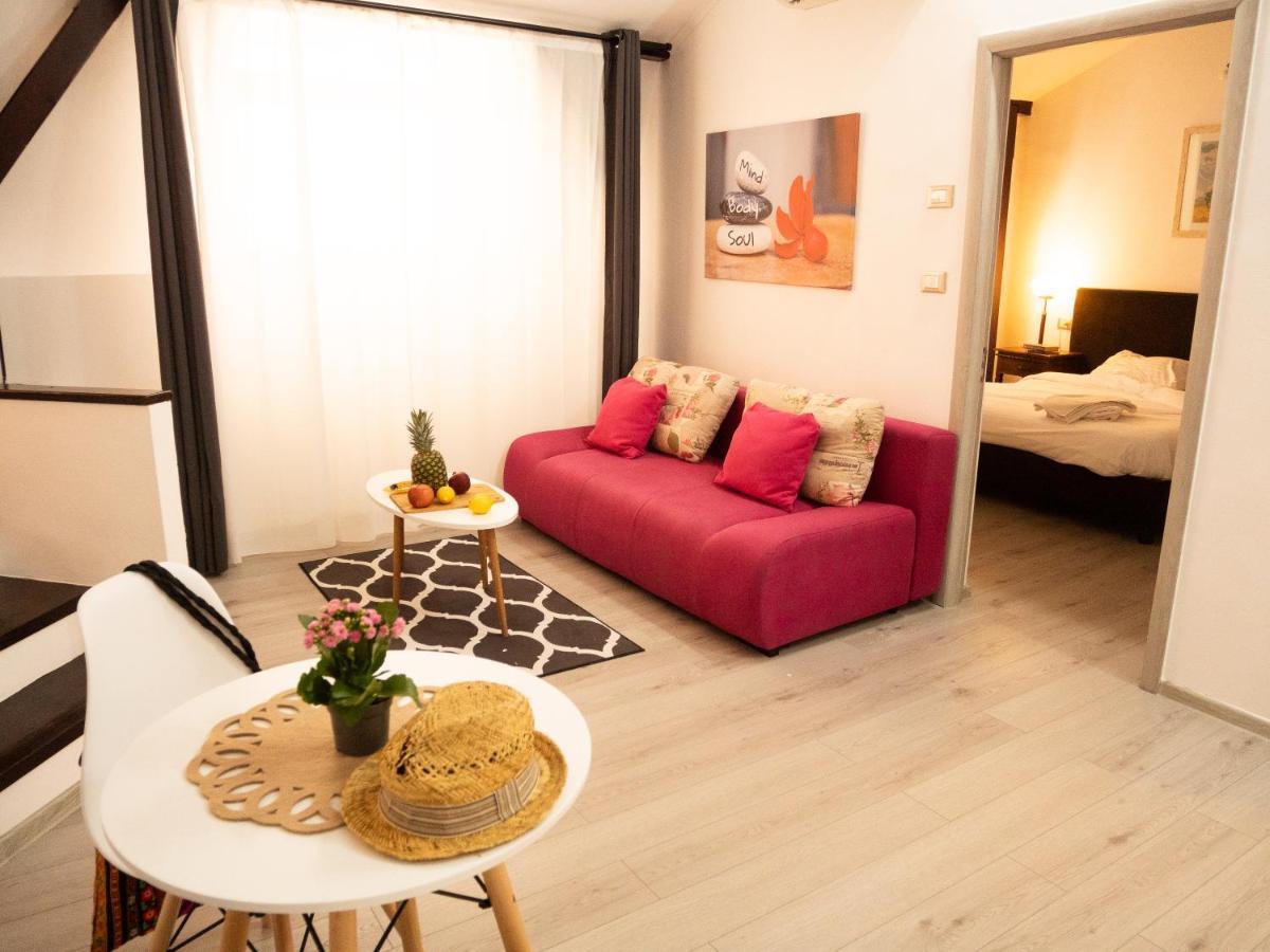 One Love Terrace Apartment Bucarest Esterno foto